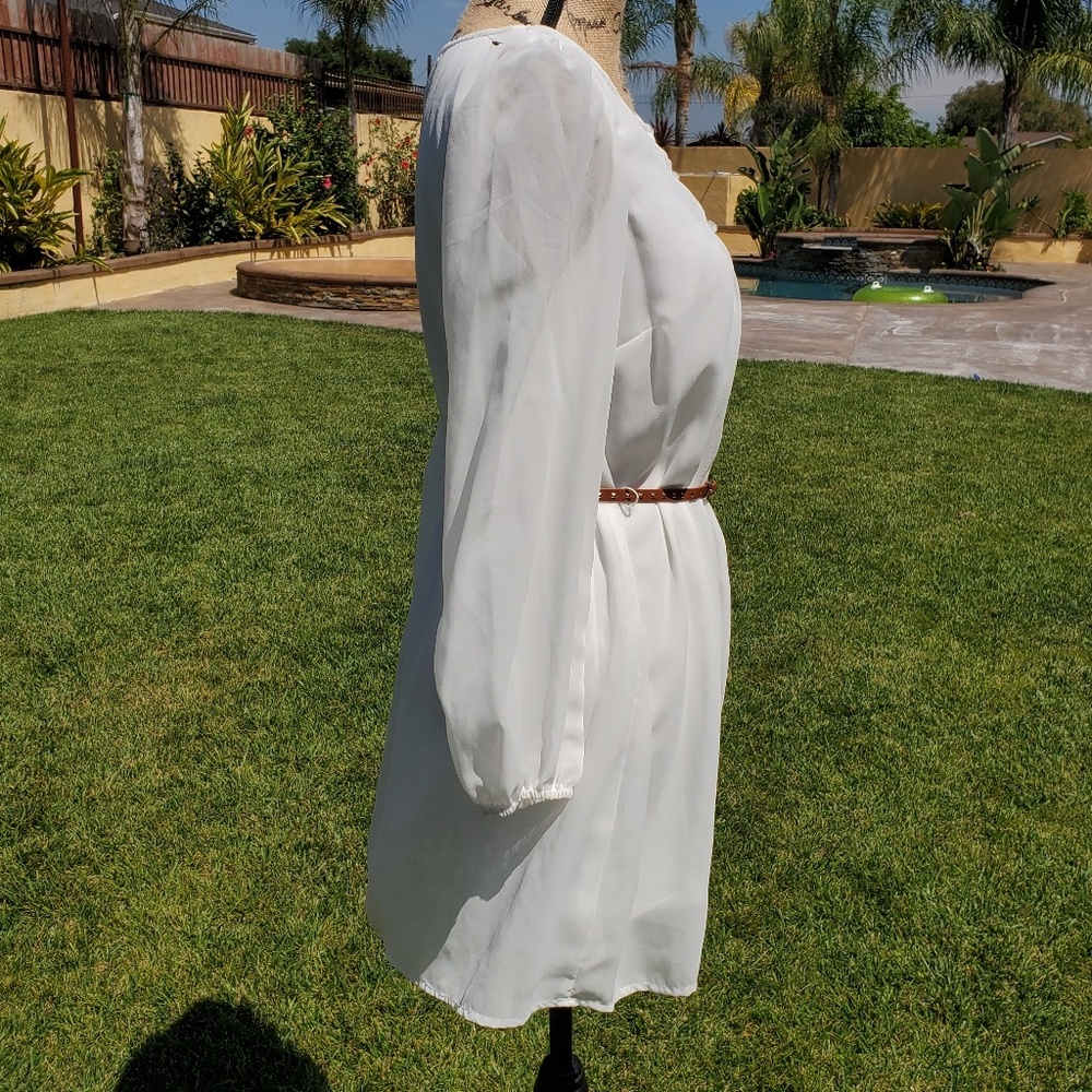 Dress - Picture 4 of 7